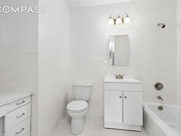 118 East 60th Street 32F, New York NY 10022