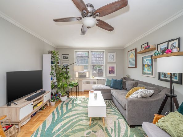 153 Bennett Avenue 1A, New York NY 10040