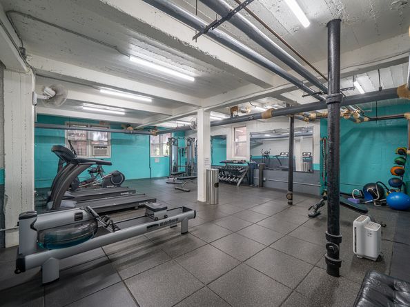 153 Bennett Avenue 1A, New York NY 10040