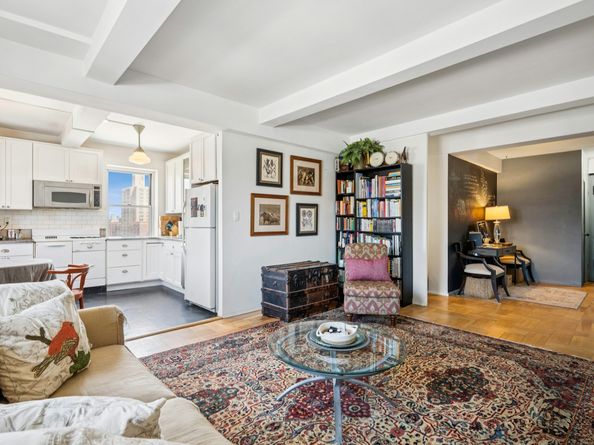 530 Grand Street F12B, New York NY 10002
