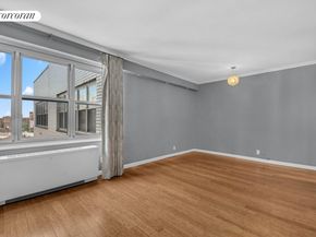 205 3rd Avenue 12A, New York NY 10003