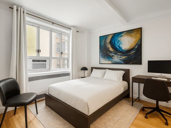 200 West 20th Street 701, New York NY 10011