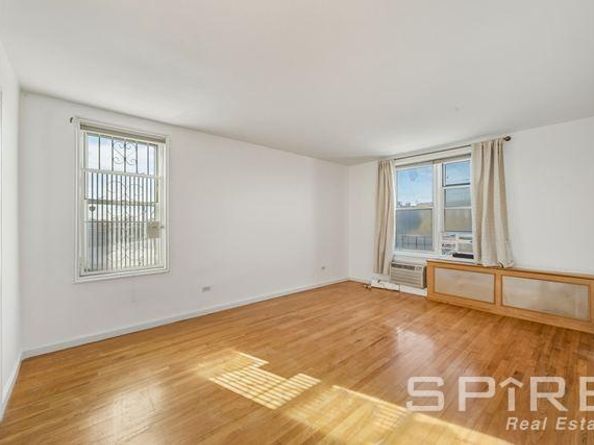 34-25 150th Place 3E, Queens NY 11354