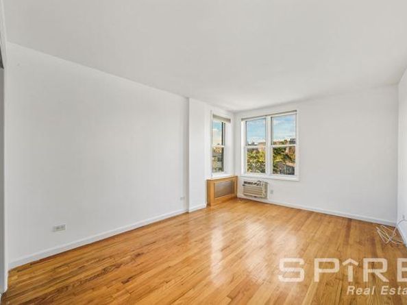34-25 150th Place 3E, Queens NY 11354