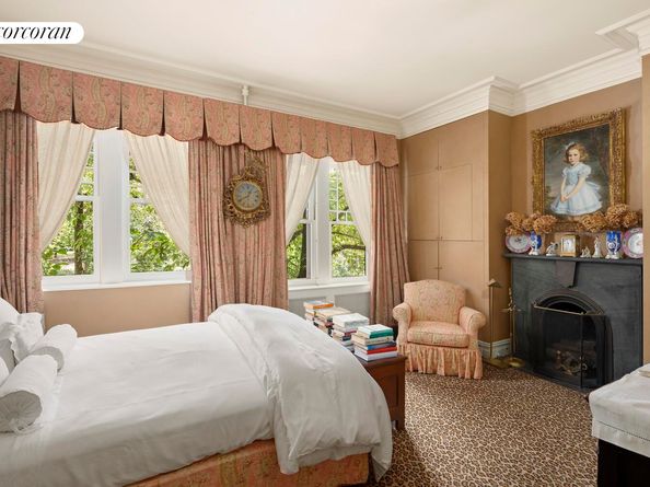 148 East End Avenue, New York NY 10028