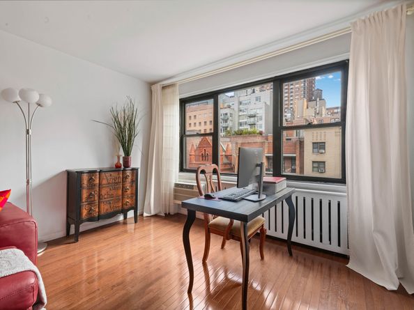 408 West 57th Street 7L, New York NY 10019