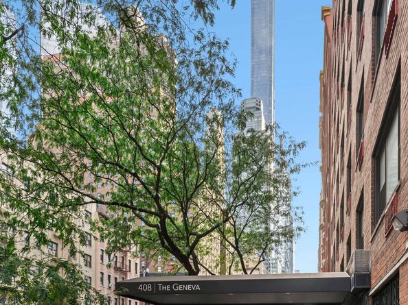 408 West 57th Street 7L, New York NY 10019