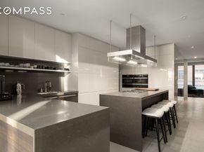 522 West 29th Street 7D, New York NY 10001