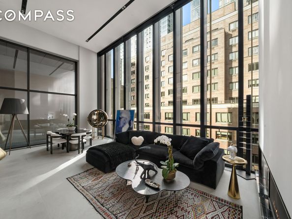 522 West 29th Street 7D, New York NY 10001