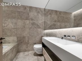 522 West 29th Street 7D, New York NY 10001