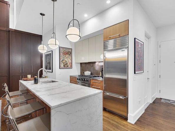 260 Park Avenue S 2E, New York NY 10010