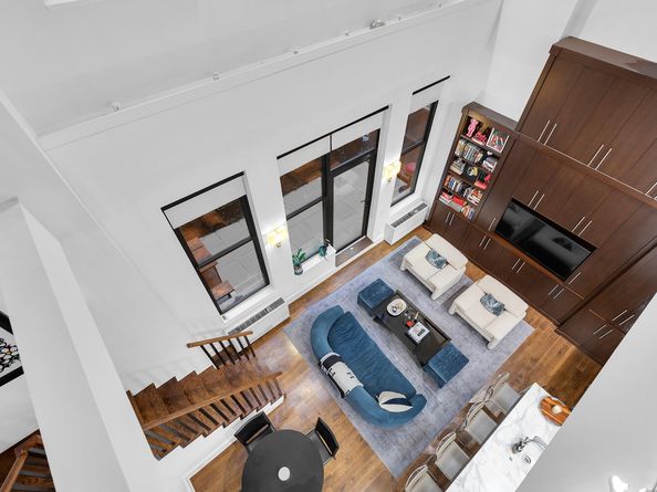 260 Park Avenue S 2E, New York NY 10010