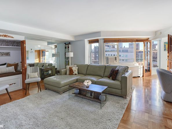 155 East 34th Street 19H, New York NY 10016