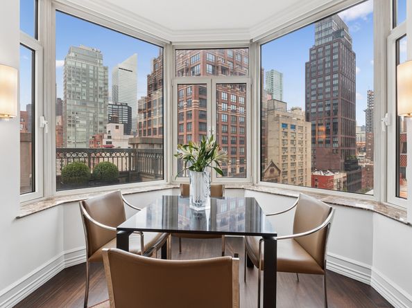 400 East 51st Street 9A, New York NY 10022