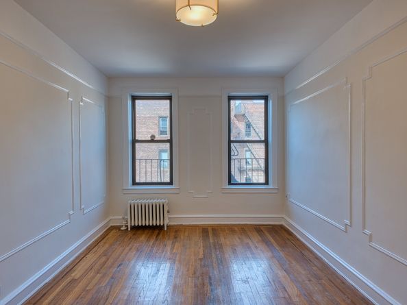 41-42 42nd Street 5C, Queens NY 11104