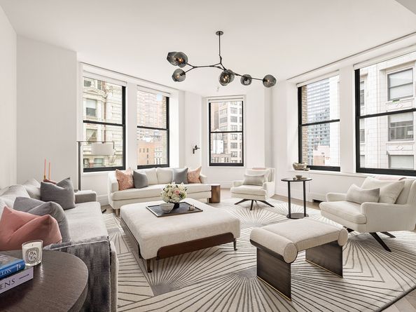 212 5th Avenue 14B, New York NY 10010