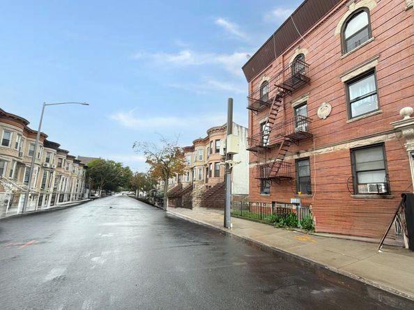 215 Bay 23 Rd Street 2A, Brooklyn NY 11214