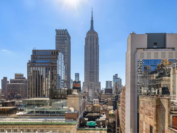 16 West 40th Street 21C, New York NY 10018