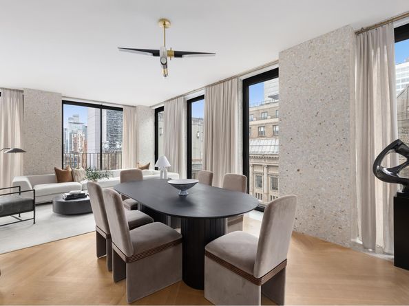 16 West 40th Street 21C, New York NY 10018