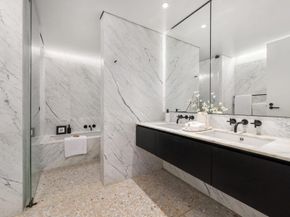 16 West 40th Street 21C, New York NY 10018