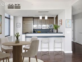 101 West 24th Street 19B, New York NY 10011