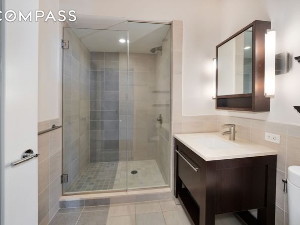 101 West 24th Street 19B, New York NY 10011