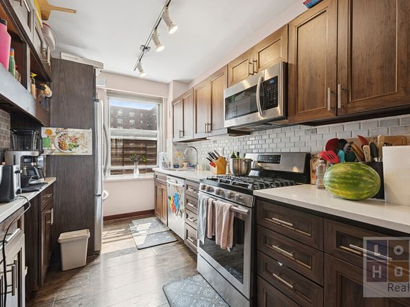 575 Grand Street E1505, New York NY 10002