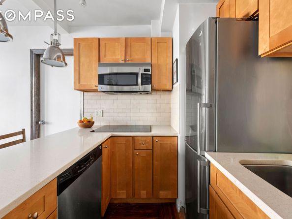 25 Tudor City Place 1611, New York NY 10017