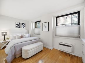 130 East 17th Street 1A, New York NY 10003