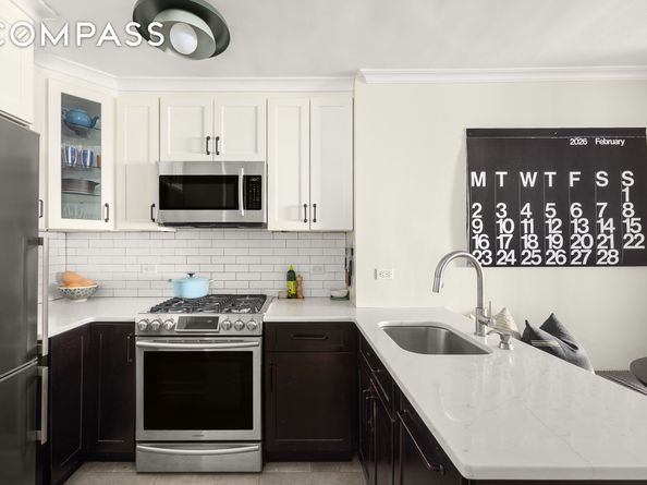 185 Hall Street 414, Brooklyn NY 11205