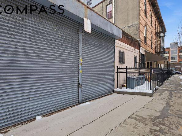 27 Sherlock Place, Brooklyn NY 11233