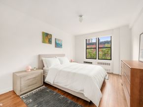 211 East 18th Street 3R, New York NY 10003