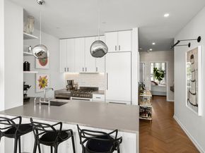 184 Kent Avenue B612, Brooklyn NY 11249