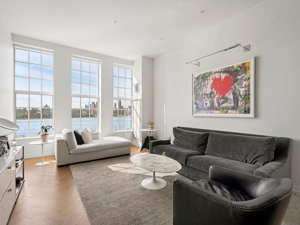 184 Kent Avenue B612, Brooklyn NY 11249