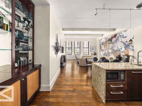 260 Park Avenue S 5D, New York NY 10010