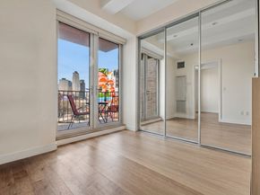 10-63 Jackson Avenue 6G, Queens NY 11101