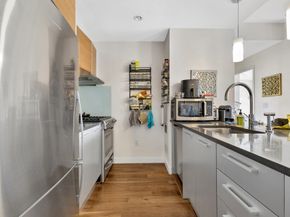 10-63 Jackson Avenue 6G, Queens NY 11101