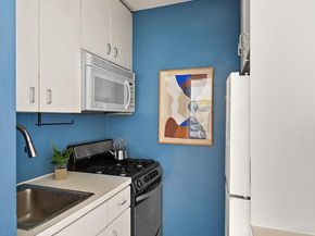157 East 18th Street 4A, New York NY 10003