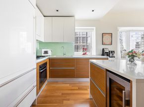 555 West 59th Street 15B, New York NY 10019