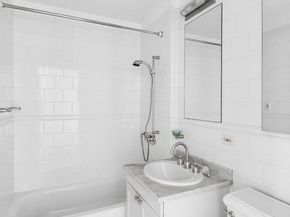 425 5th Avenue 23D, New York NY 10016