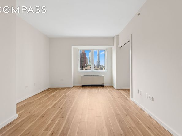 425 5th Avenue 23D, New York NY 10016