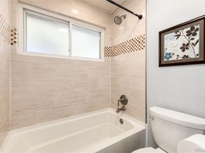 3095 E Maplewood Avenue, Centennial CO 80121