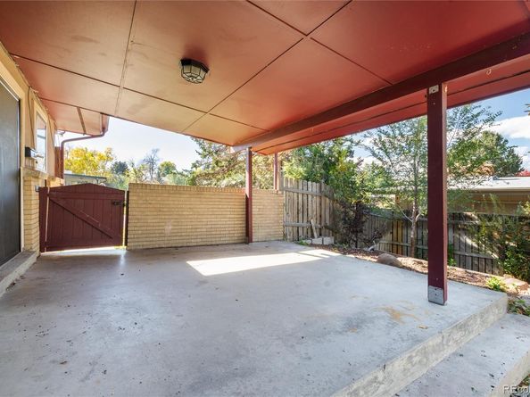 3095 E Maplewood Avenue, Centennial CO 80121
