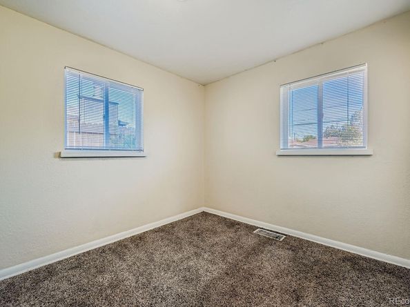 3690 Magnolia Street, Denver CO 80207
