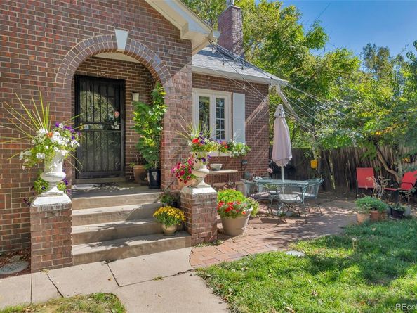 290 S Marion Parkway, Denver CO 80209