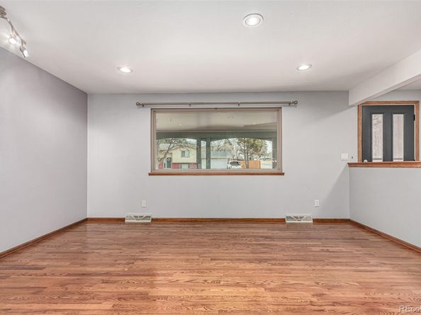 699 S Oswego Street, Aurora CO 80012