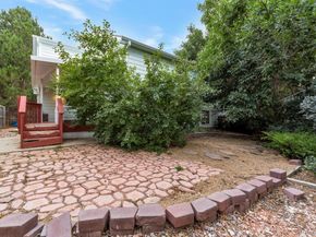 3674 S Flanders Street, Aurora CO 80013