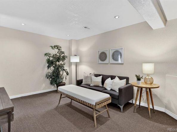 6068 W Utah Lane, Lakewood CO 80232