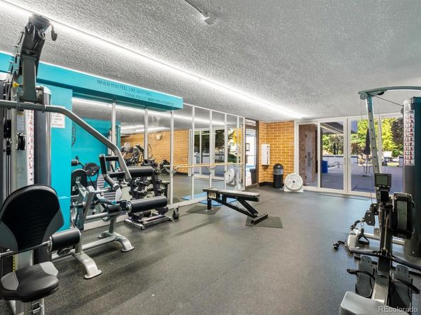 2835 S Monaco Parkway 1105, Denver CO 80222