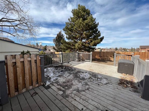Undisclosed Address #9408411, Aurora CO 80013
